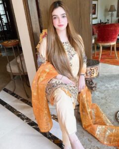 Females Escorts in Karachi